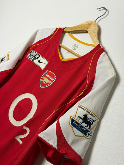 Thierry Henry Arsenal FC 2004-05 home football shirt (L)