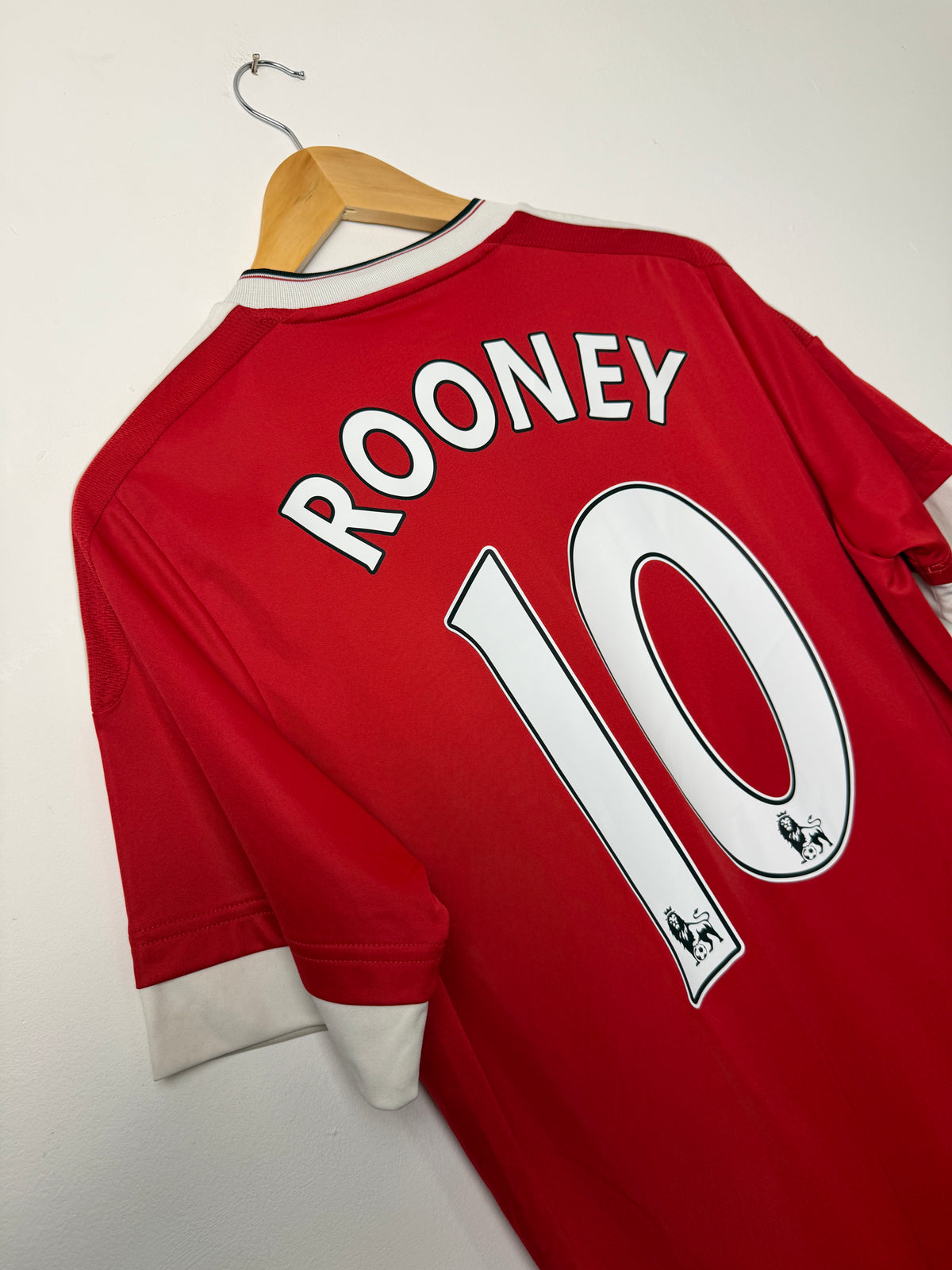 Wayne Rooney Manchester United 2015-16 home football shirt (M)