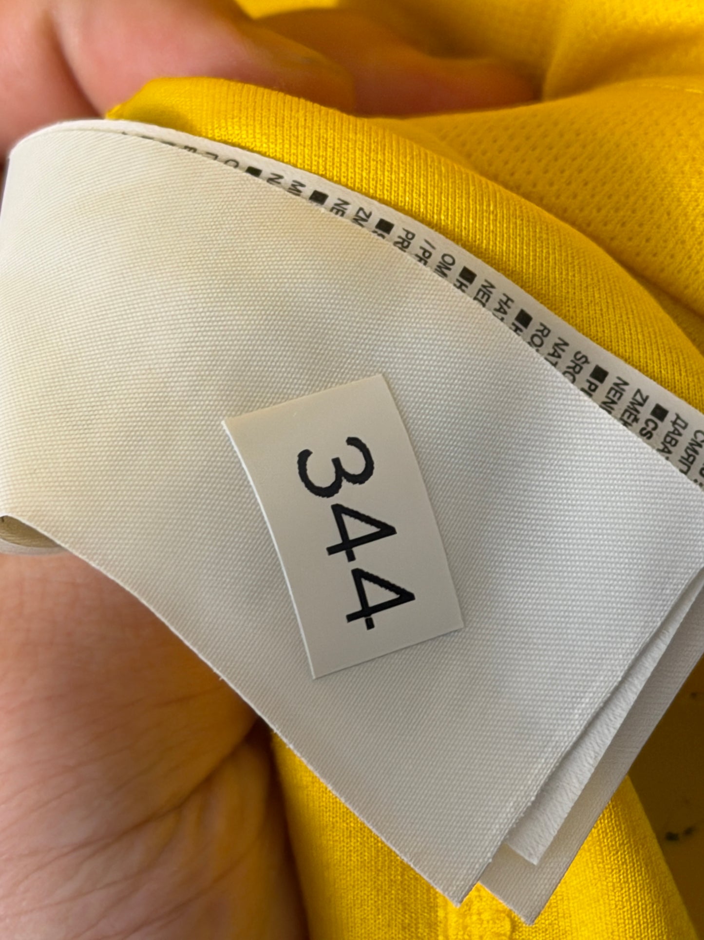 Neymar JR Brazil 2014 home football shirt (XL)