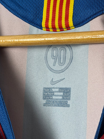 Ronaldinho FC Barcelona 2005-06 home football shirt (XL)