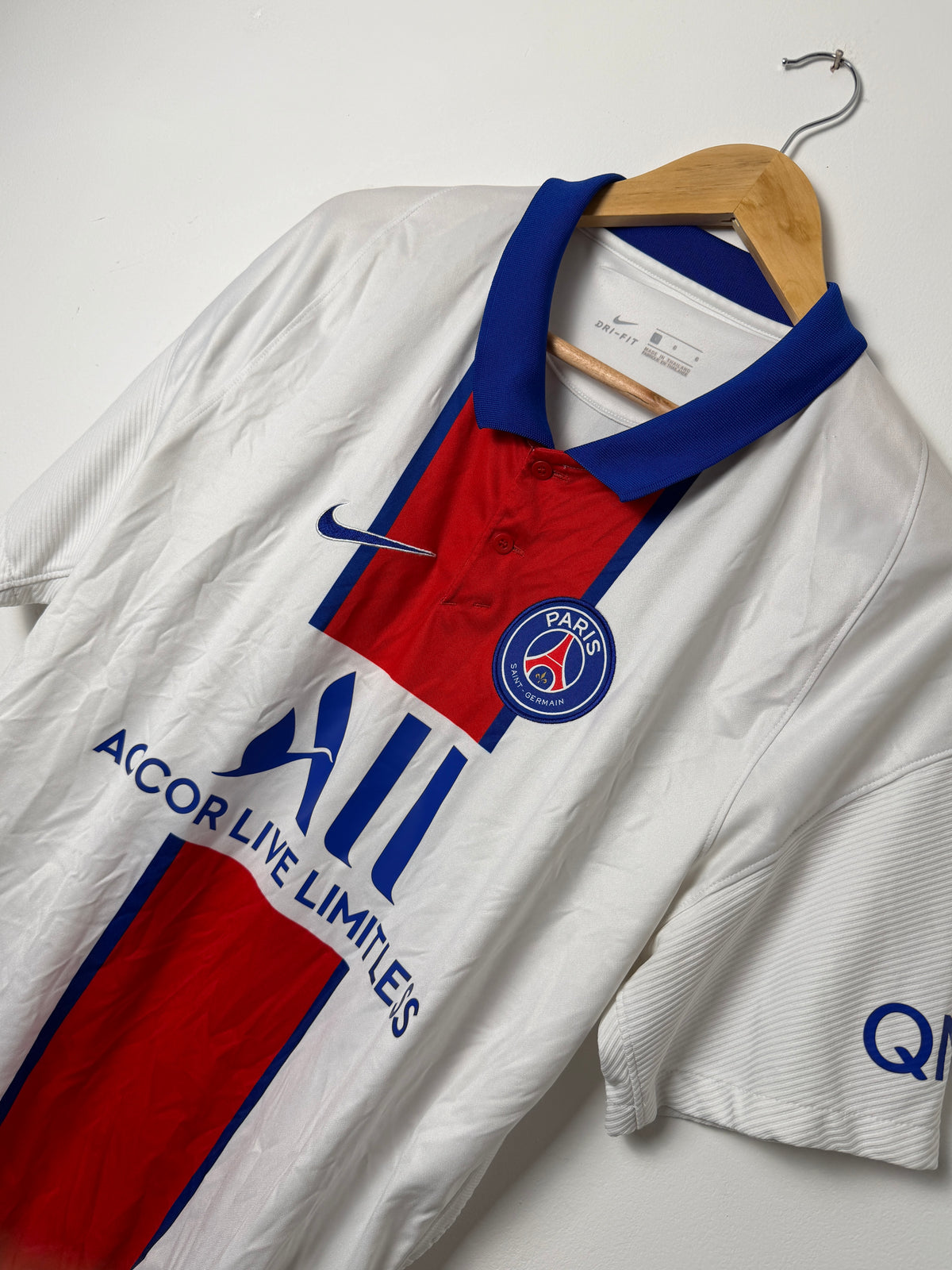 Neymar JR PSG 2020-21 away football shirt (L)
