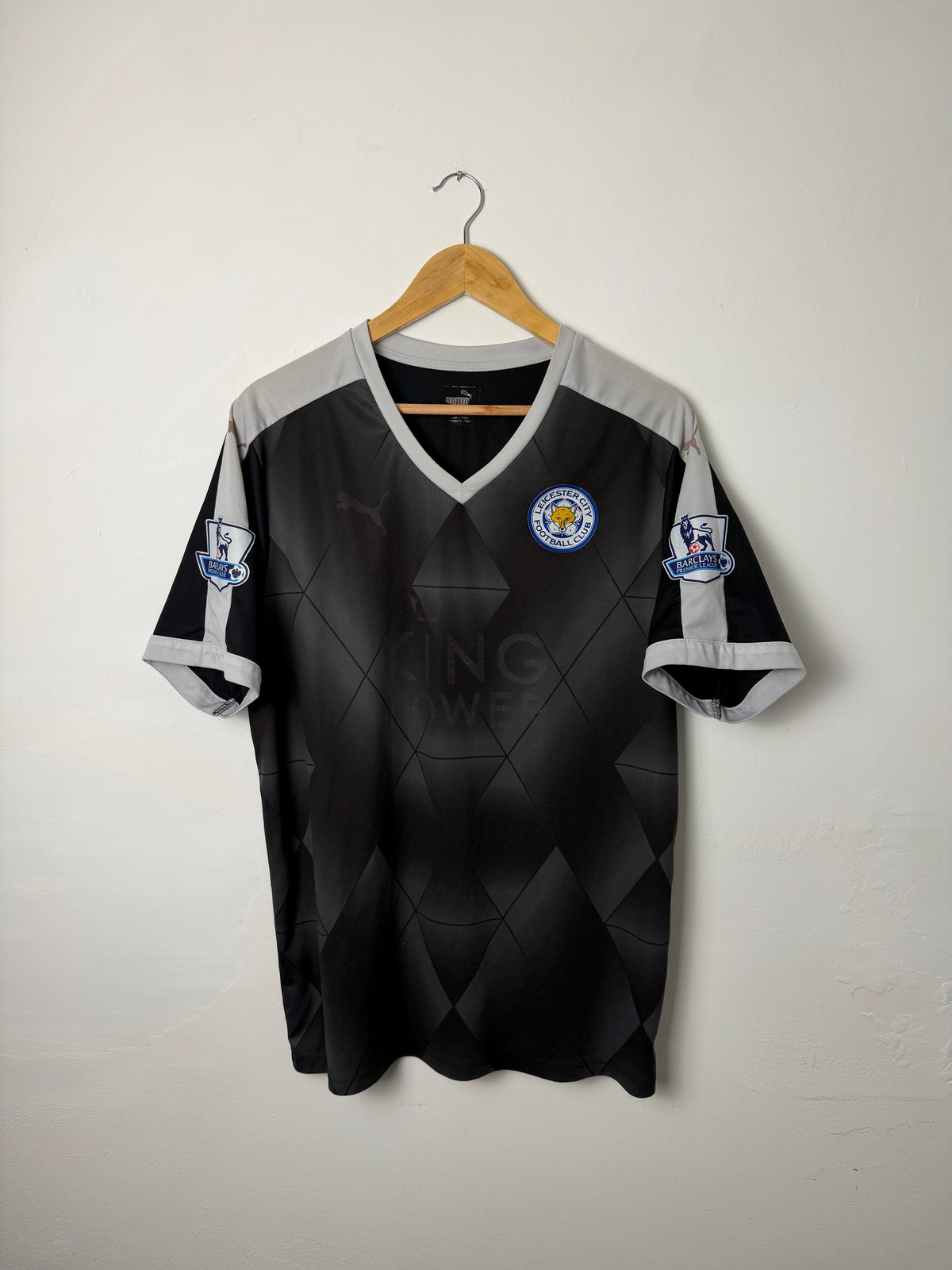 Jamie Vardy Leicester City FC 2015-16 away football shirt (L)