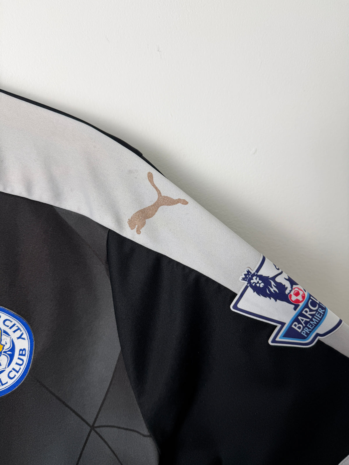 Jamie Vardy Leicester City FC 2015-16 away football shirt (L)