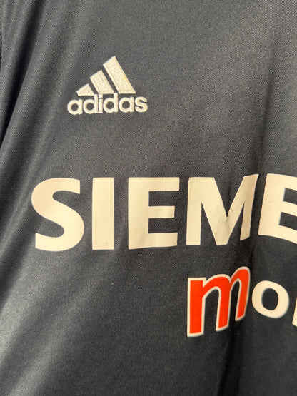 Zinedine Zidane Real Madrid 2004-05 away football shirt (L)