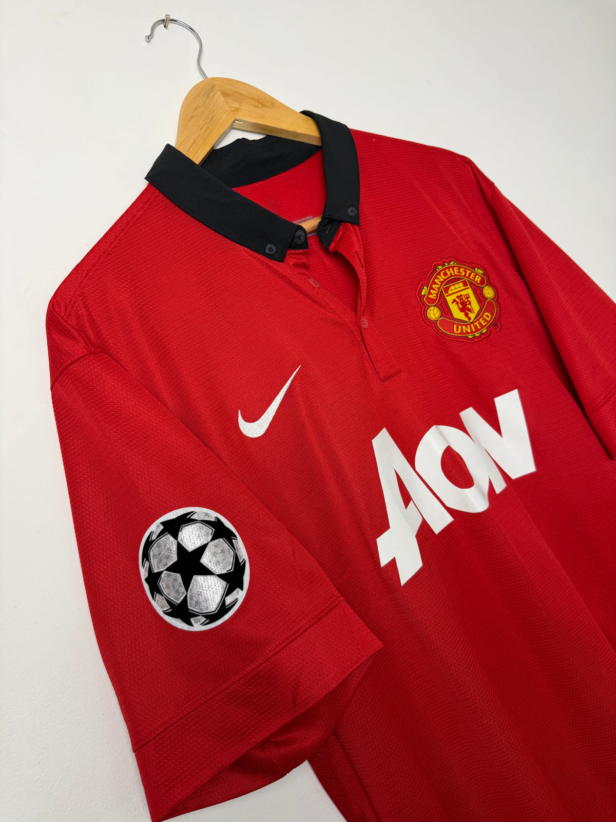 Robin Van Persie Manchester United 2013-14 home football shirt (XL)