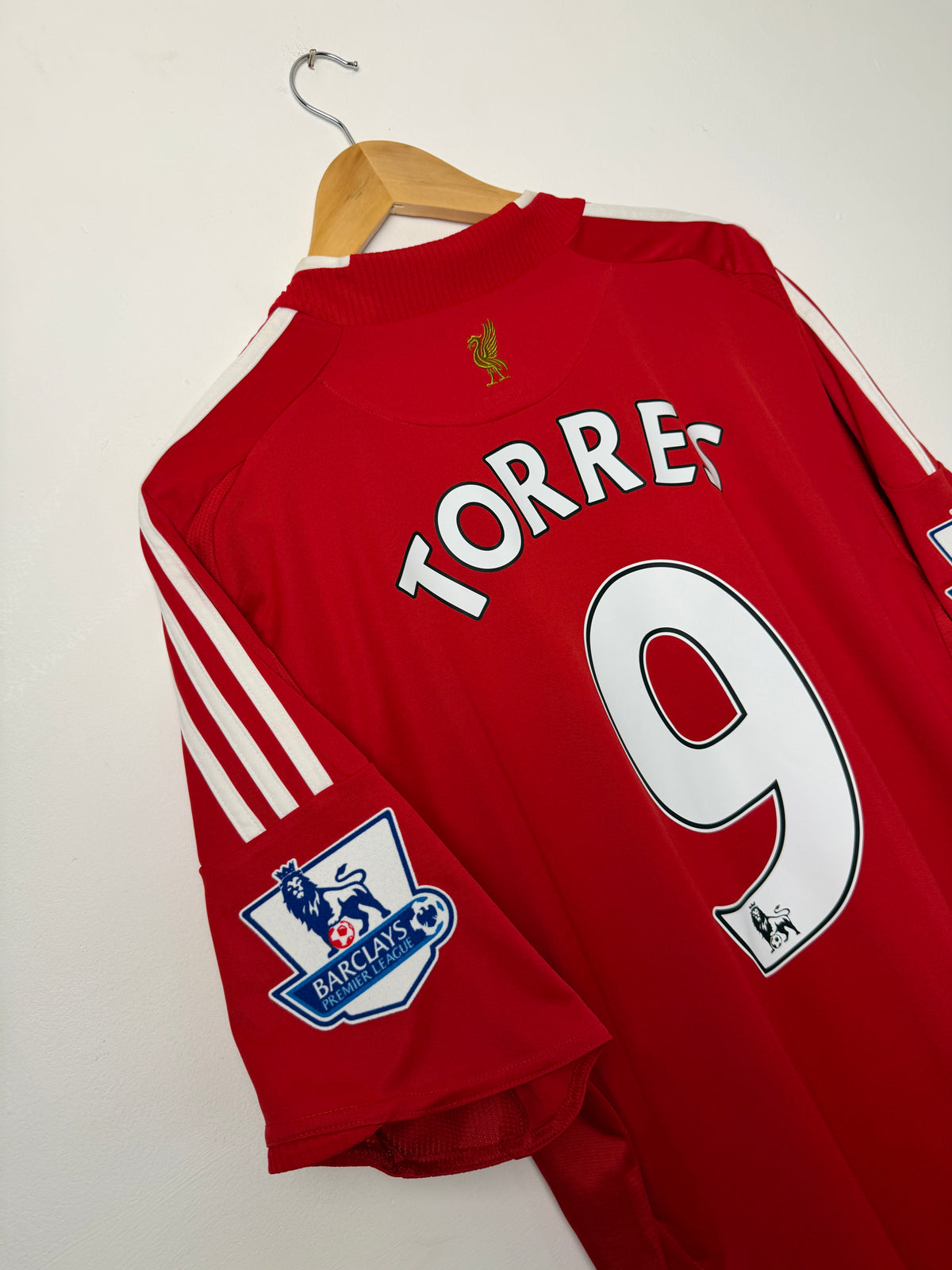 Fernando Torres Liverpool FC 2008-09 home football shirt (XL)