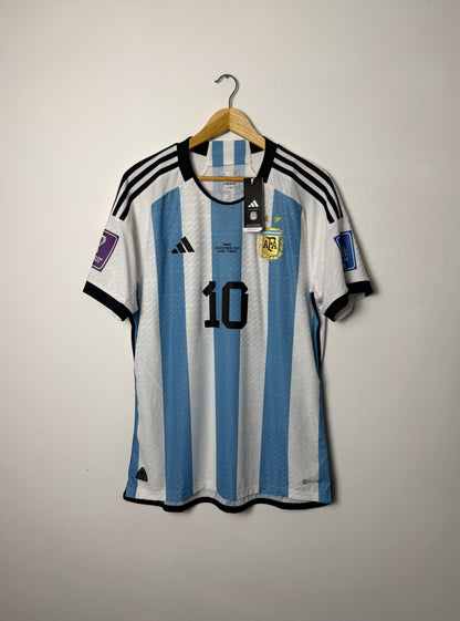 Lionel Messi Argentina 2022 World Cup final home shirt (L)
