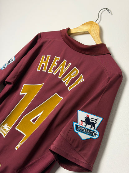 Thierry Henry Arsenal FC 2005-06 home football shirt (L)