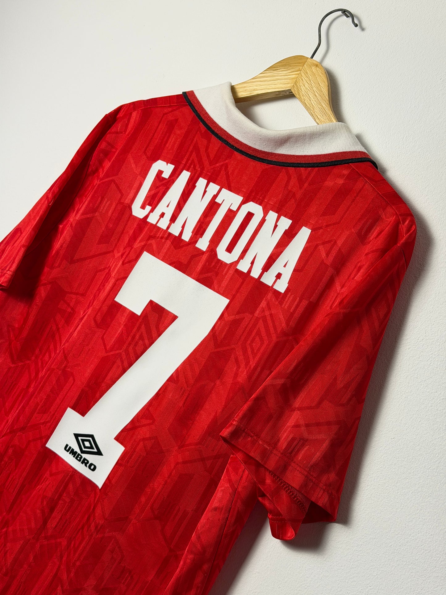 Eric Cantona Manchester United 1992-94 home football shirt (L)