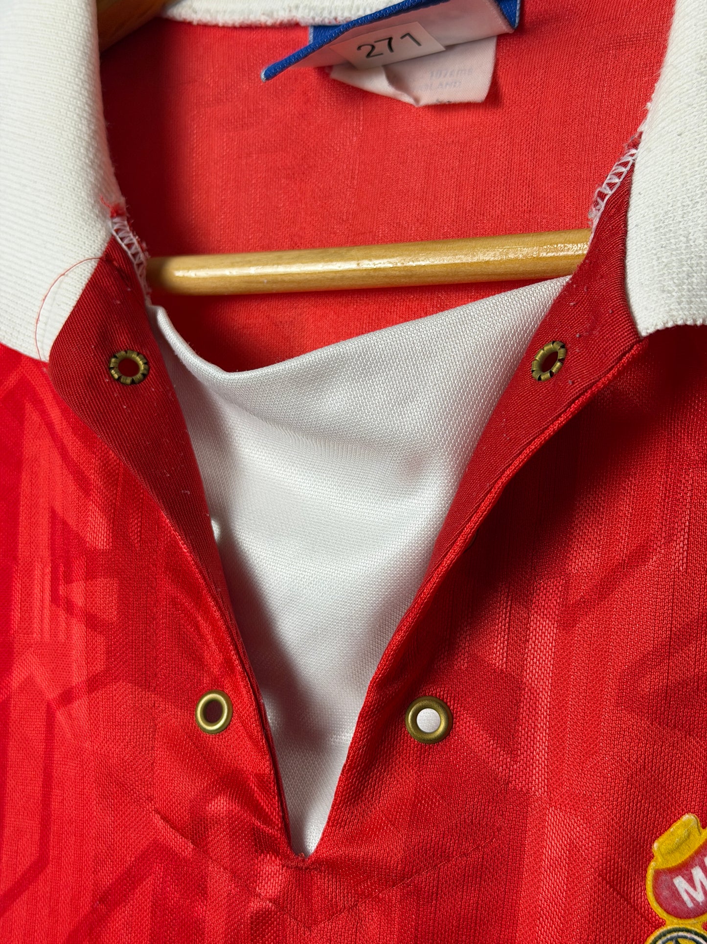 Eric Cantona Manchester United 1992-94 home football shirt (L)