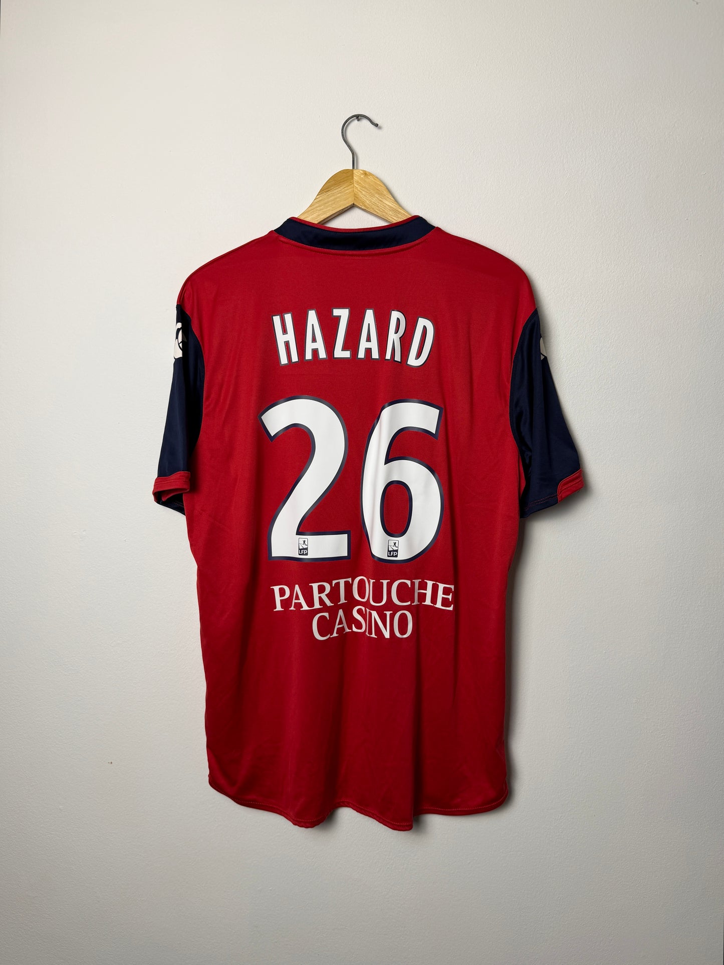 Eden Hazard Lille 2008-09 home football shirt (L)