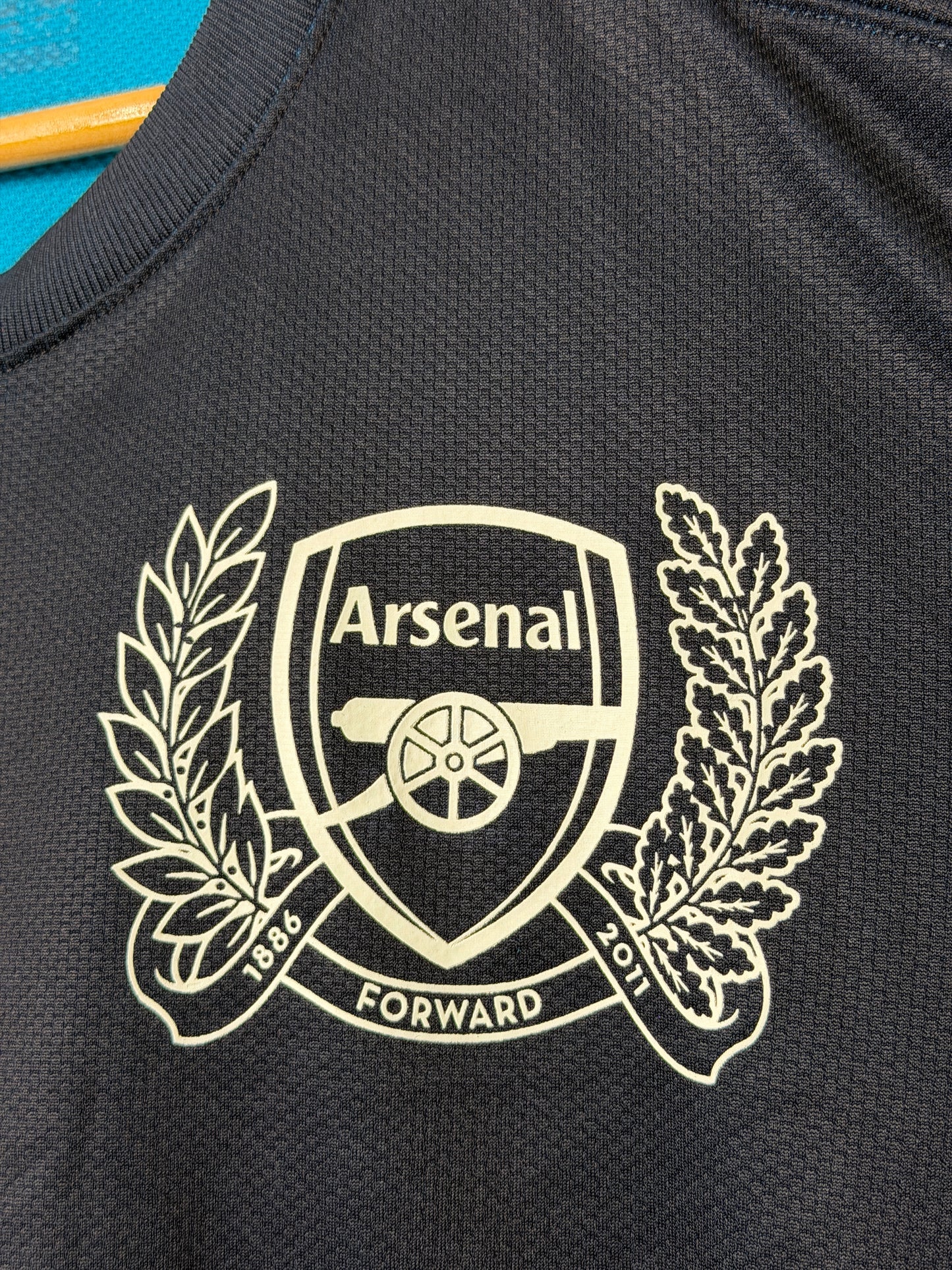 Thierry Henry Arsenal FC 2011-12 away football shirt (L)