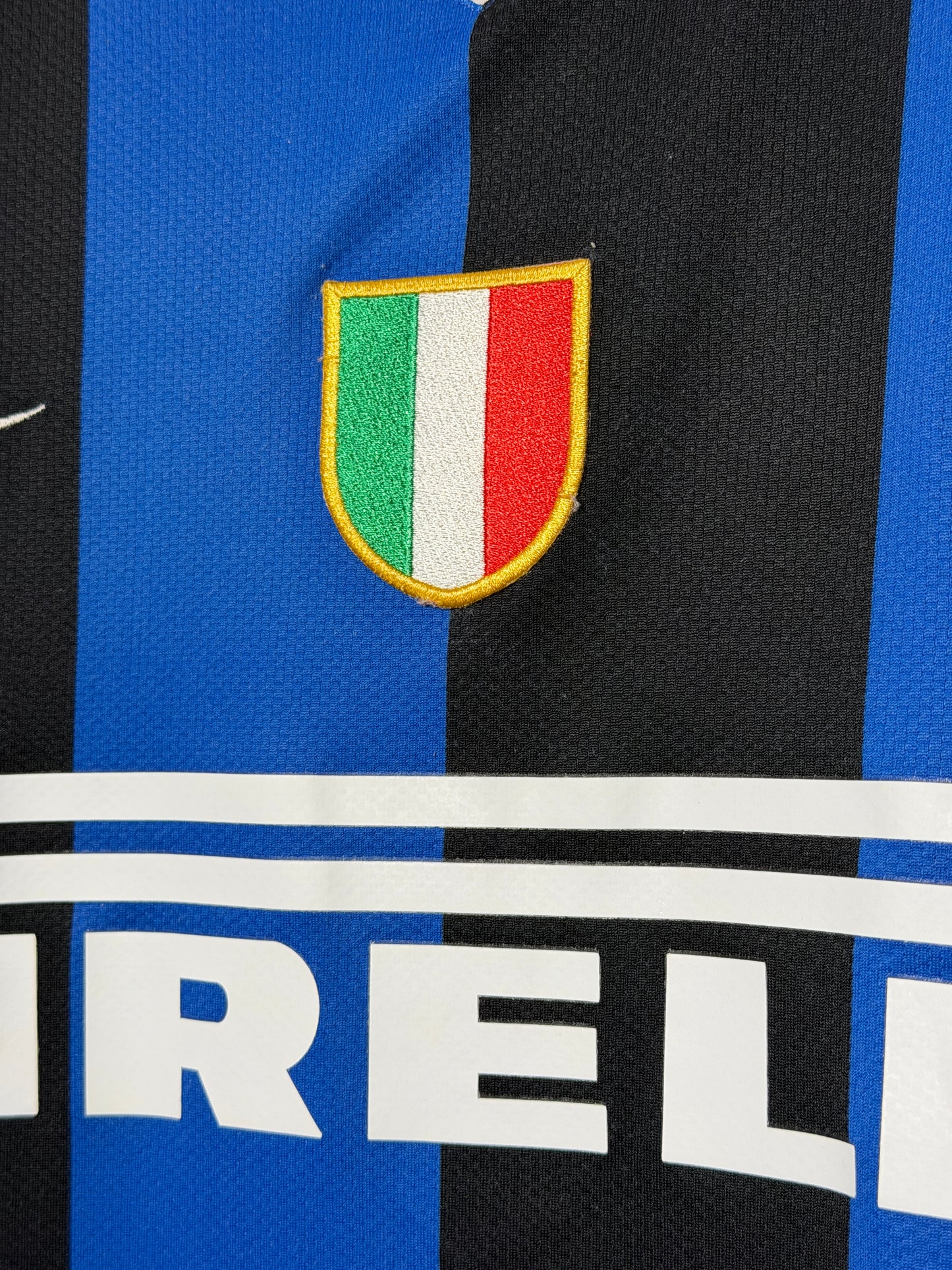 Adriano Inter Milan 2006-07 home football shirt (XL)