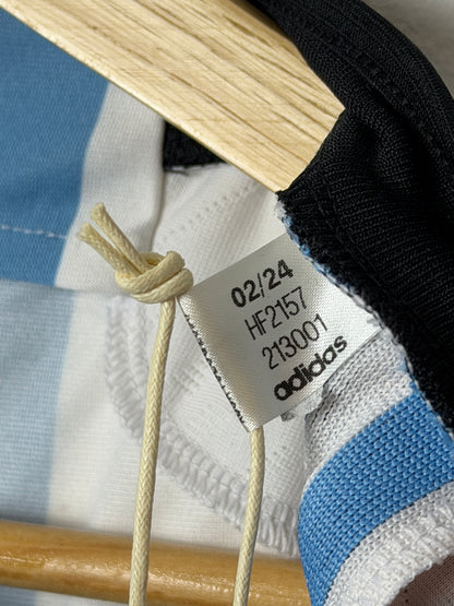 Lionel Messi Argentina 2022 World Cup final home football shirt (L)