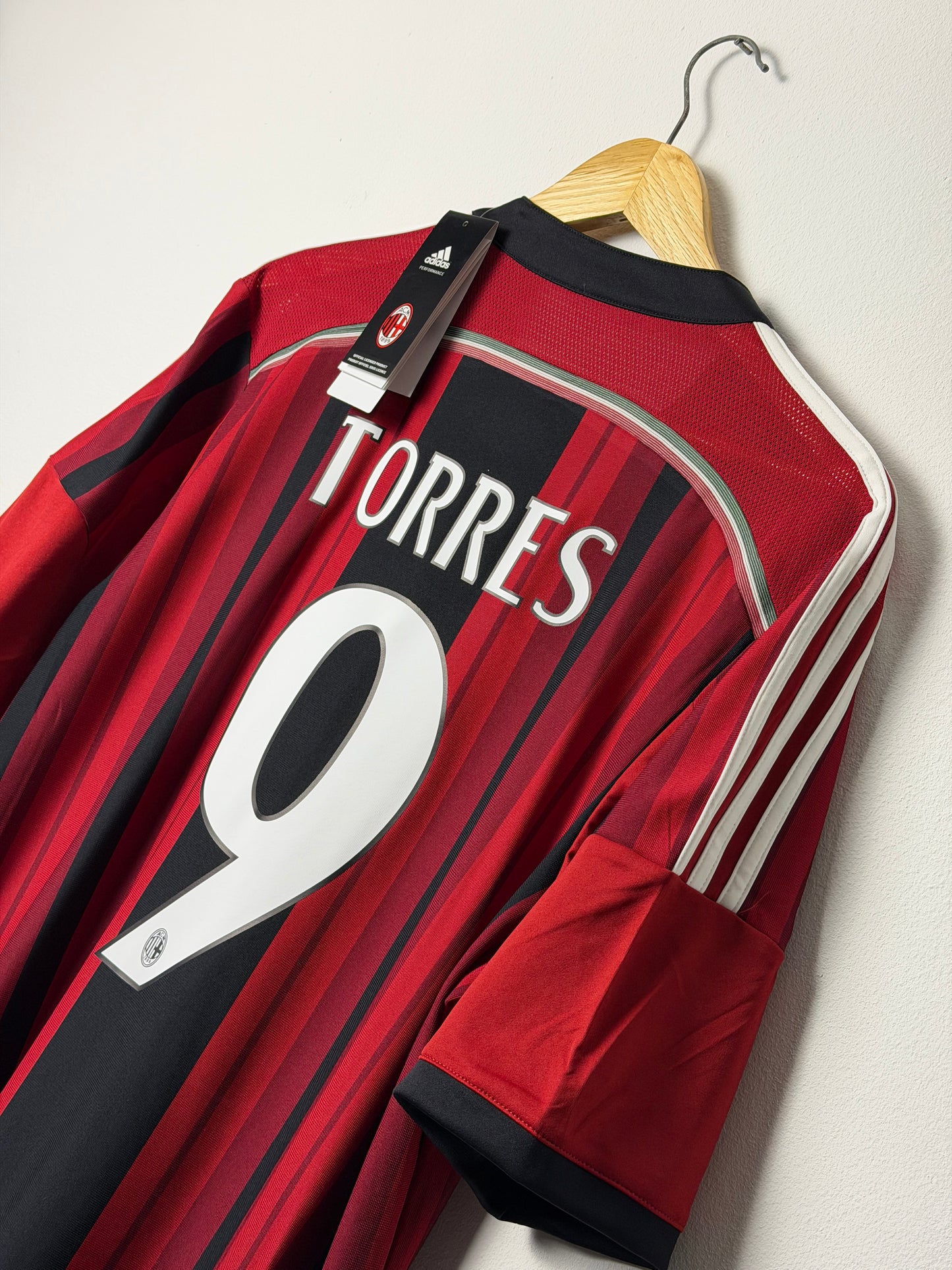 Fernando Torres AC Milan 2014-15 home football shirt (L)