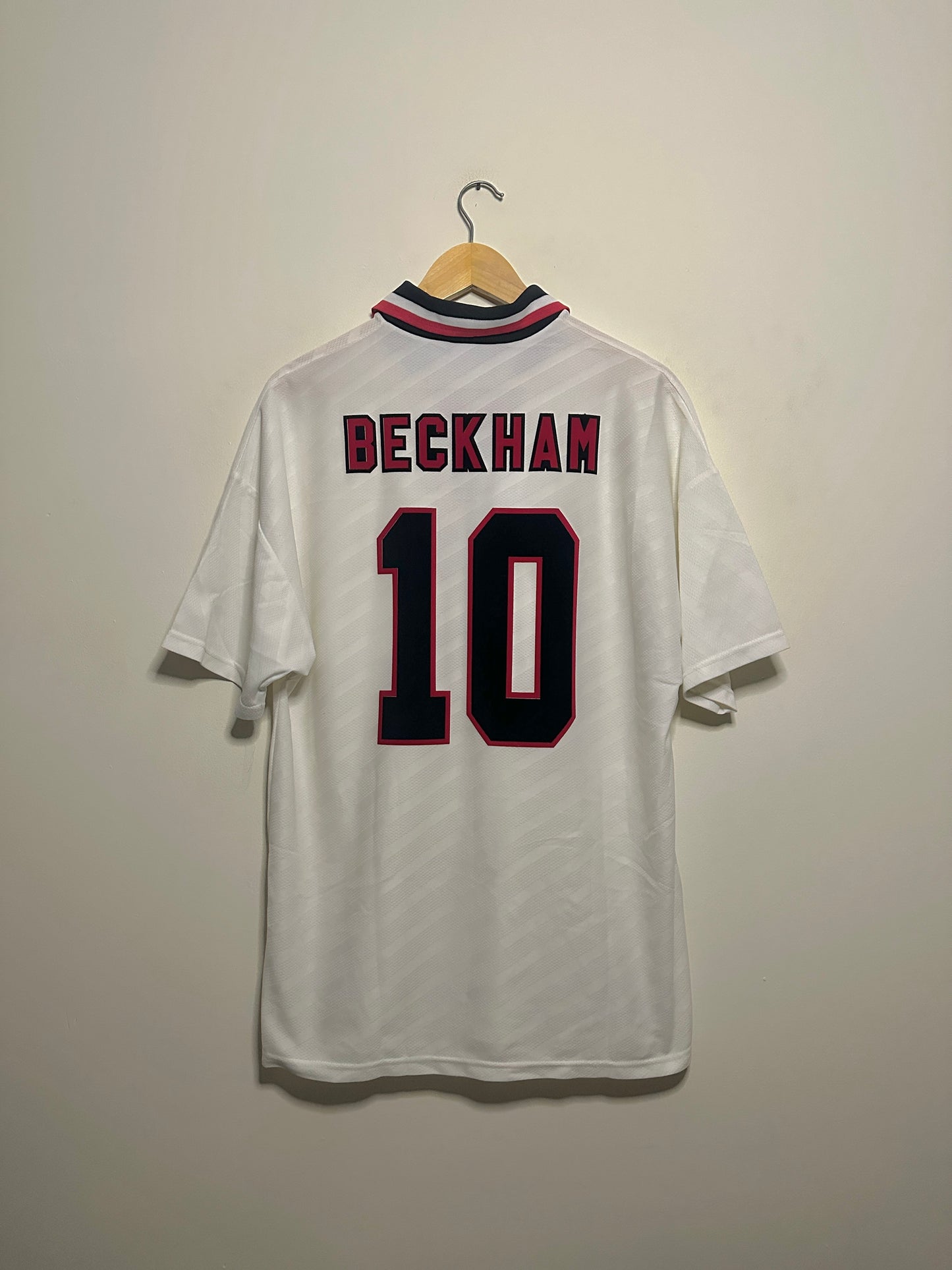 David Beckham Manchester United 1996-97 away football shirt (L)