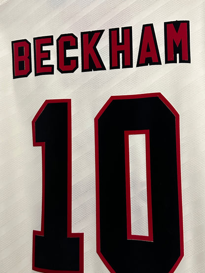 David Beckham Manchester United 1996-97 away football shirt (L)