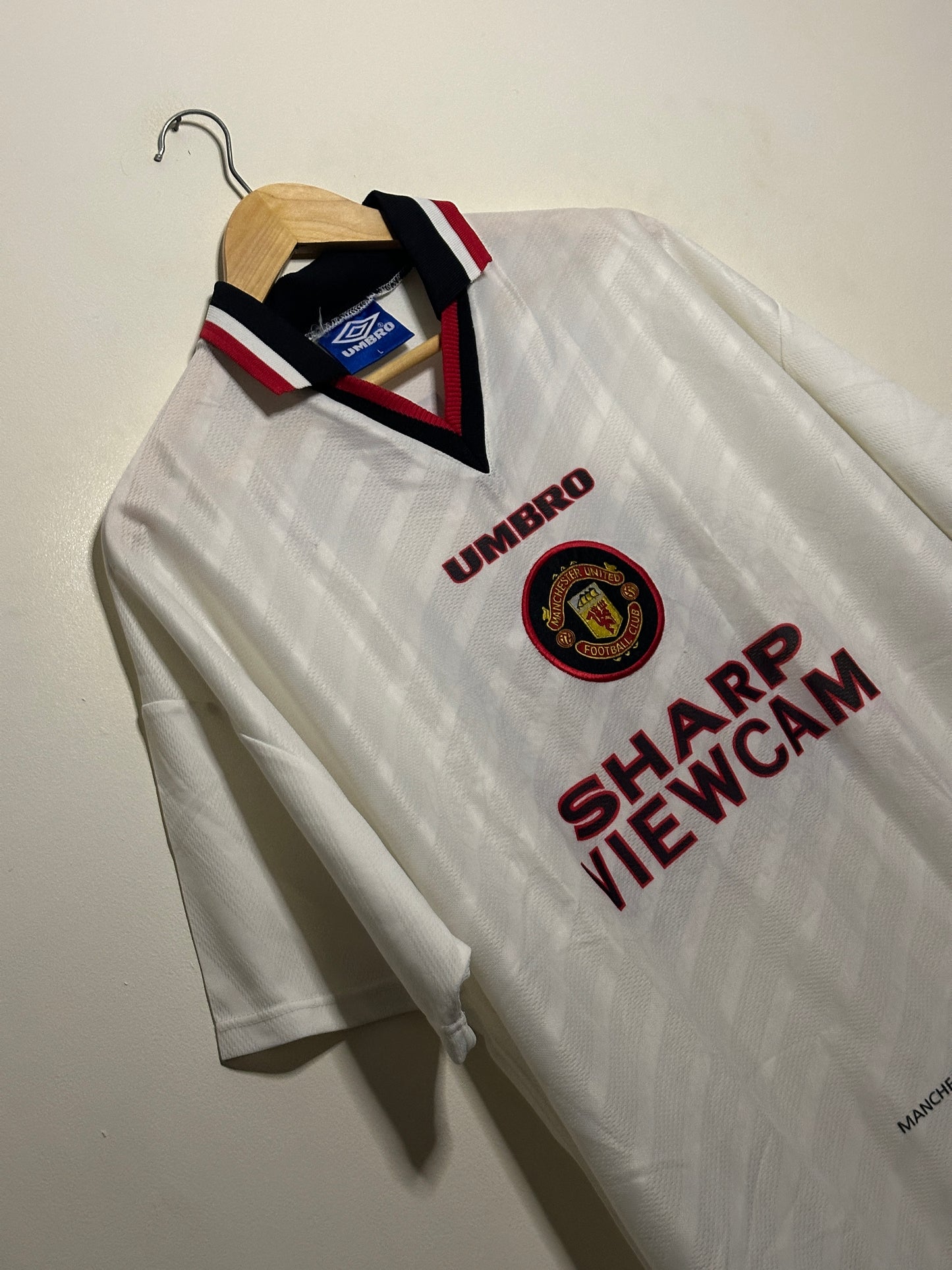 David Beckham Manchester United 1996-97 away football shirt (L)
