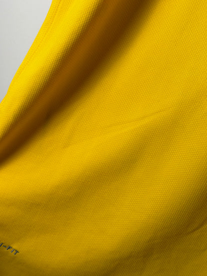 Adriano Brazil 2010 World Cup home football shirt (XL)