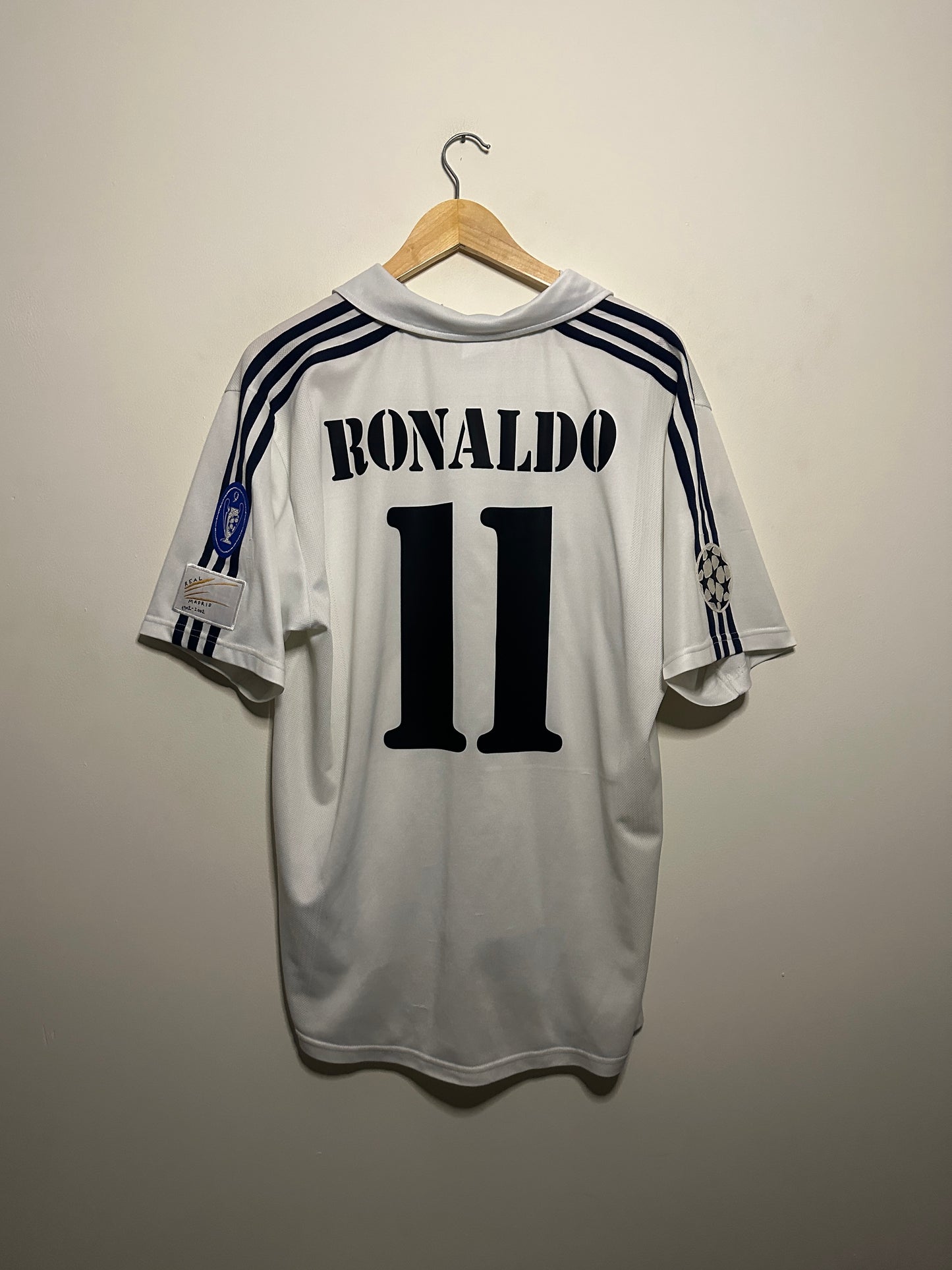 Ronaldo Nazario Real Madrid CF 2002-03 home football shirt (L)