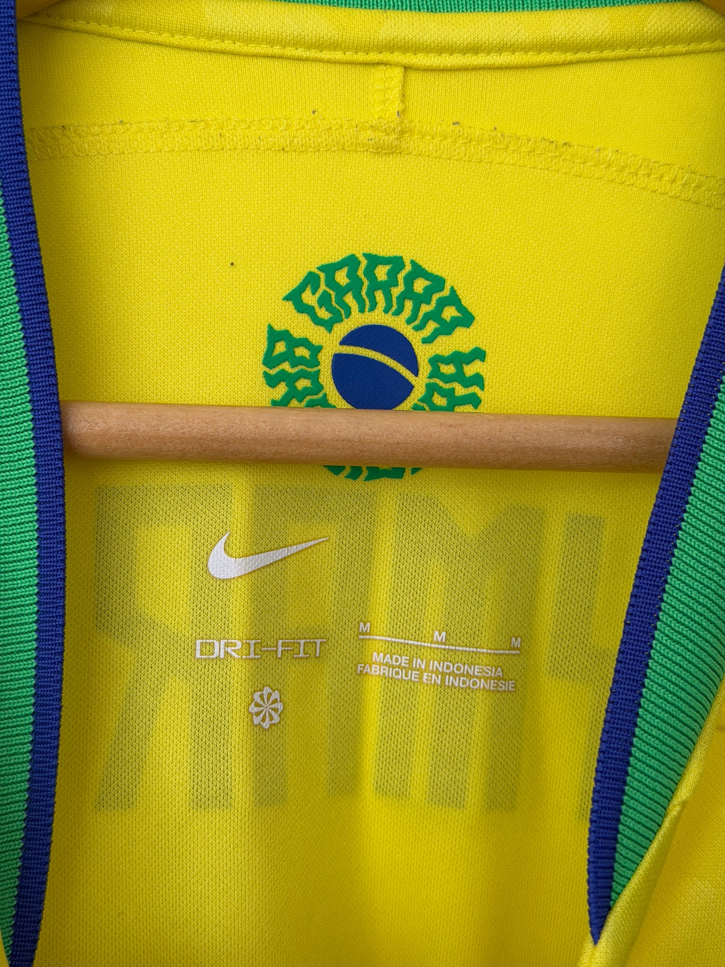 Neymar JR Brazil 2022 home football shirt (M)