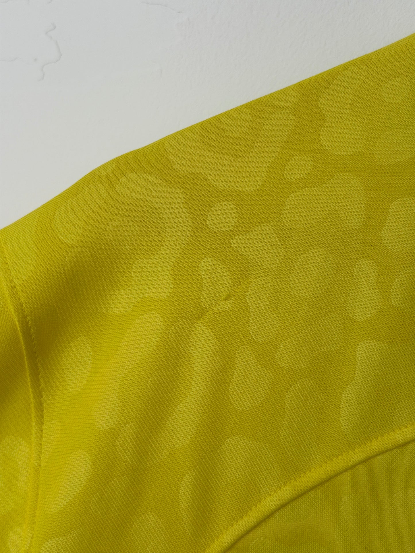 Neymar JR Brazil 2022 home football shirt (M)