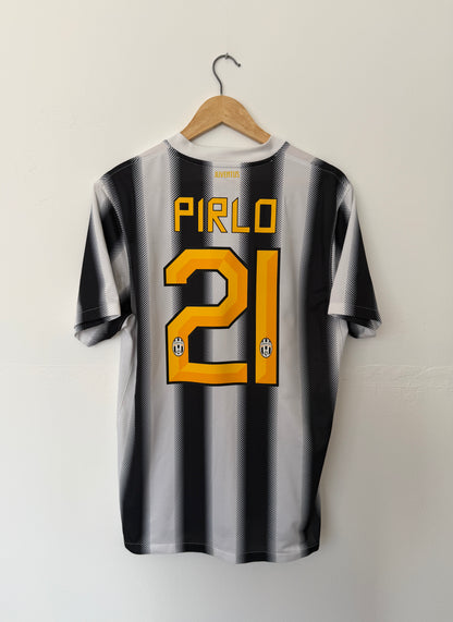 Andrea Pirlo Juventus FC 2011-12 home football shirt (M)