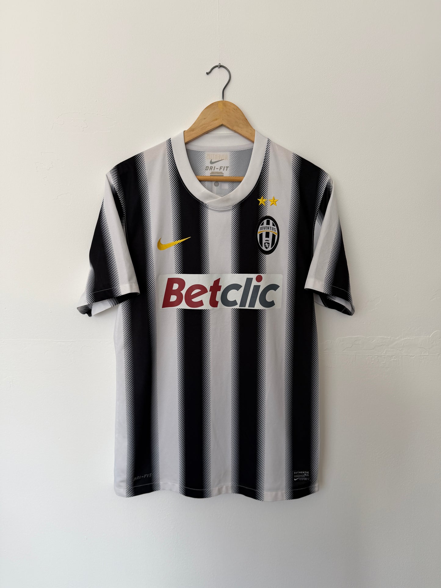 Andrea Pirlo Juventus FC 2011-12 home football shirt (M)