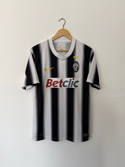 Andrea Pirlo Juventus FC 2011-12 home football shirt (M)
