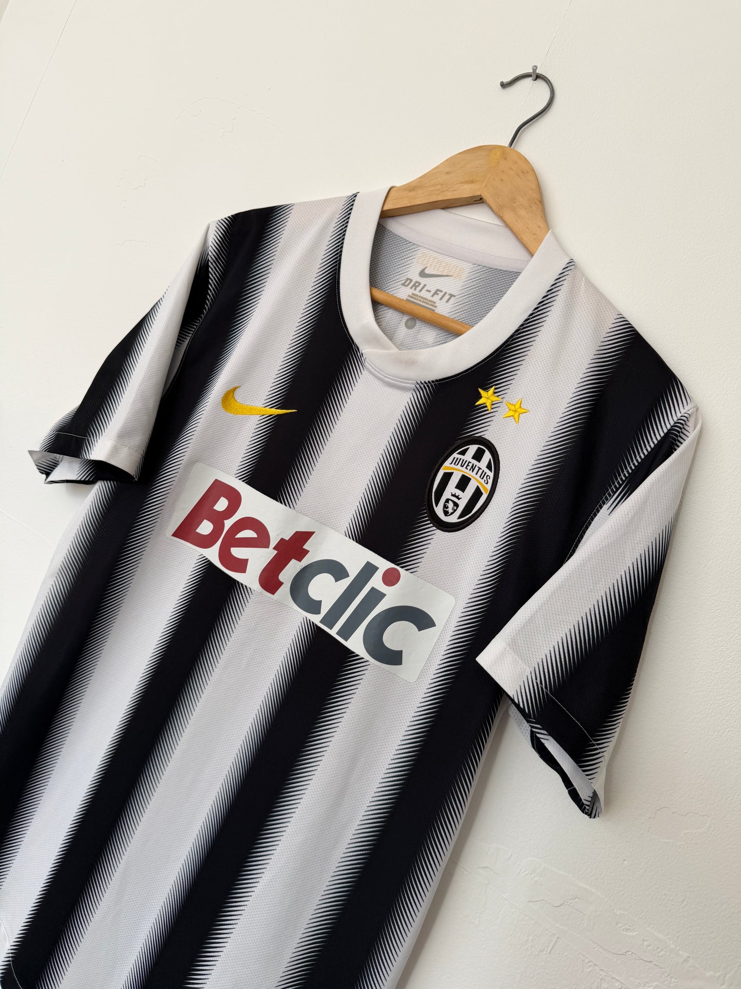 Andrea Pirlo Juventus FC 2011-12 home football shirt (M)