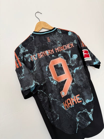 Harry Kane FC Bayern Munich 2024-25 away football shirt (L)