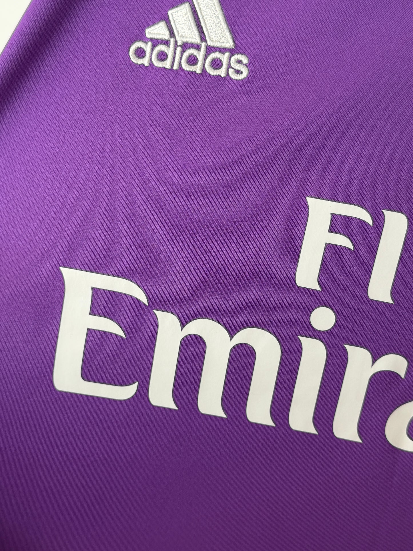Cristiano Ronaldo Real Madrid CF 2016-17 away football shirt (L)