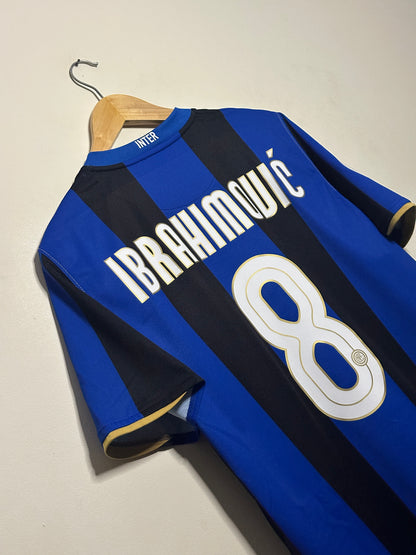 Zlatan Ibrahimovic Inter Milan 2008-09 home football shirt (M)