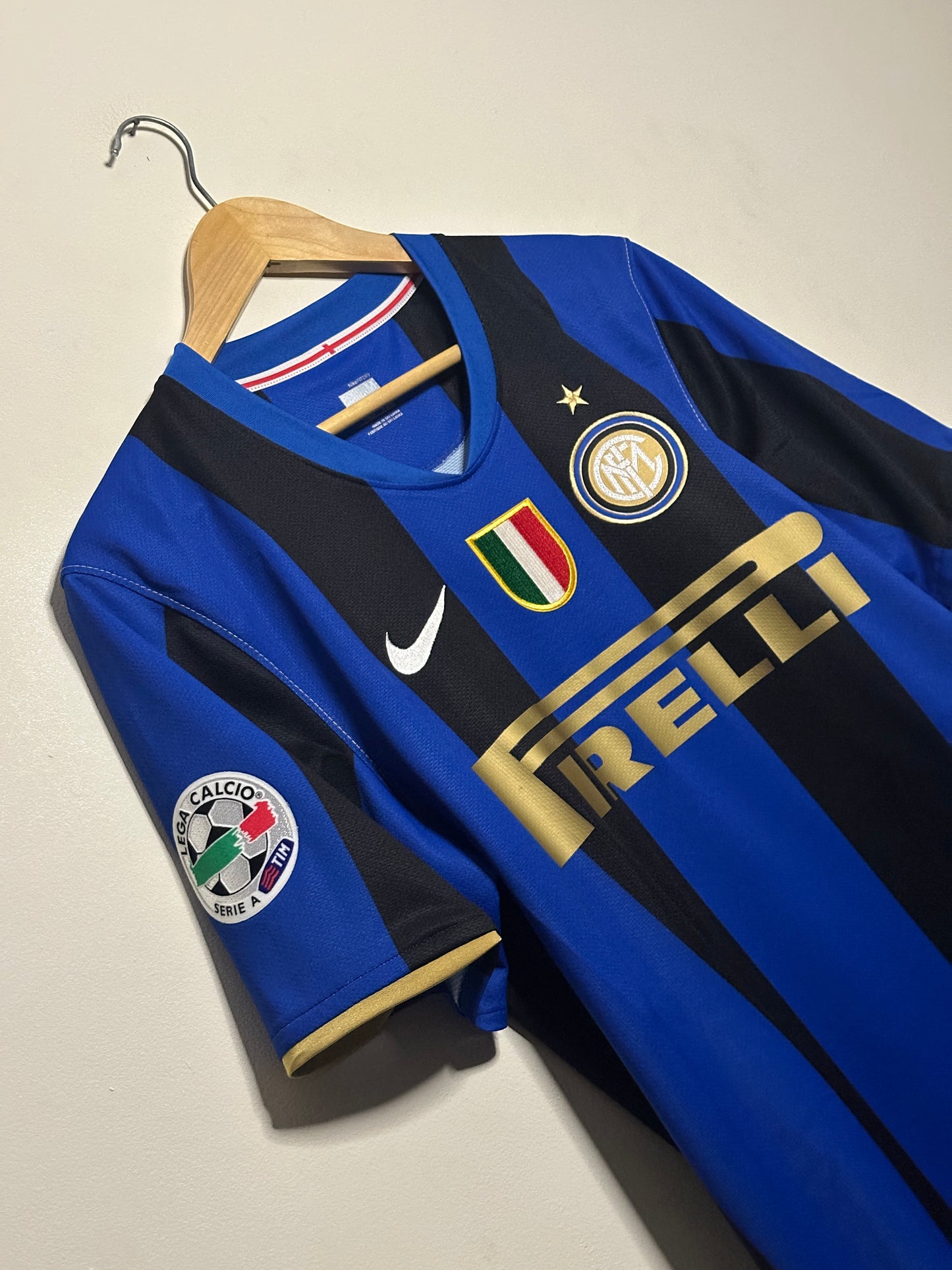 Zlatan Ibrahimovic Inter Milan 2008-09 home football shirt (M)