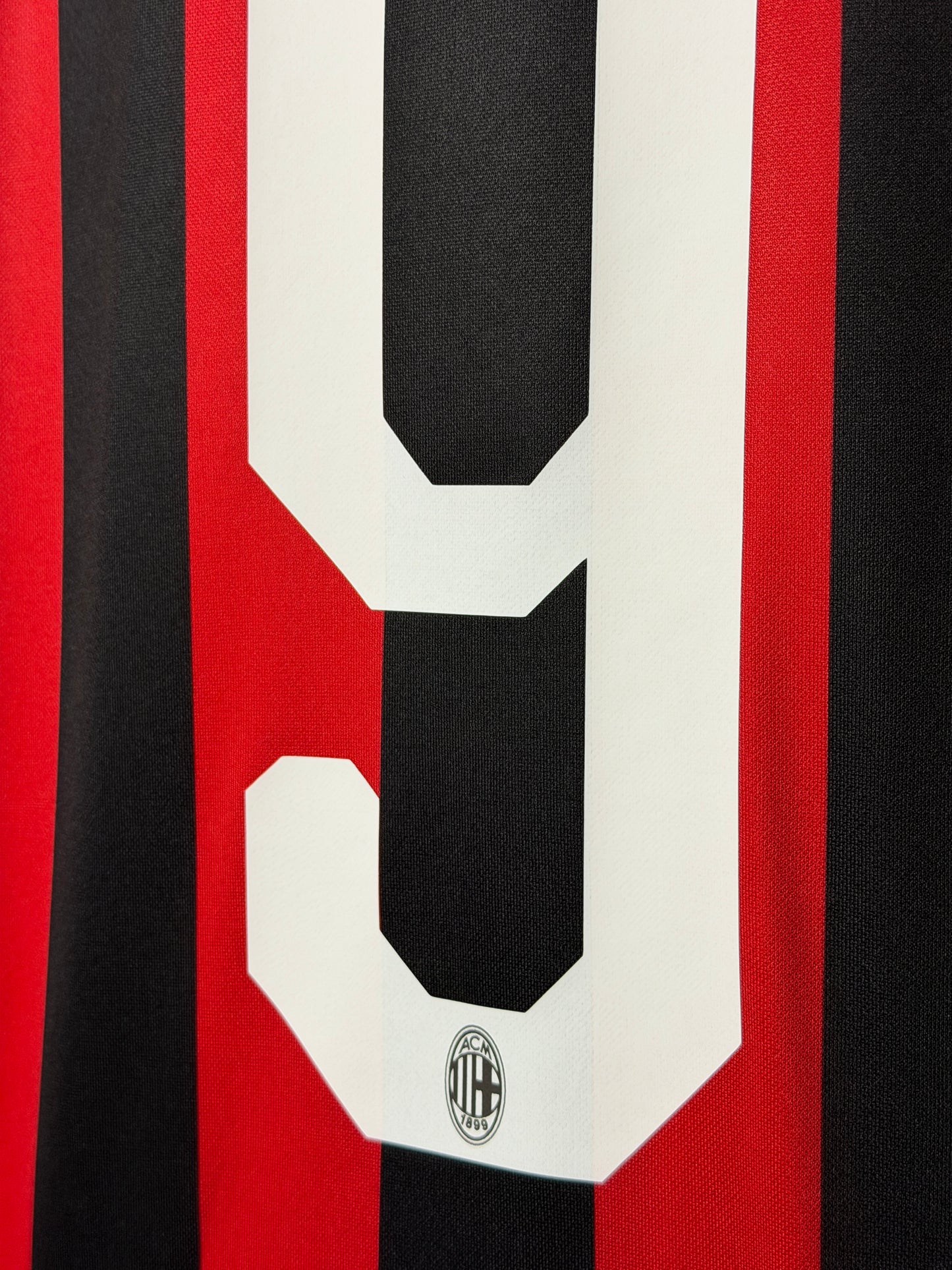 Gonzalo Higuain AC Milan 2018-19 home football shirt (L)
