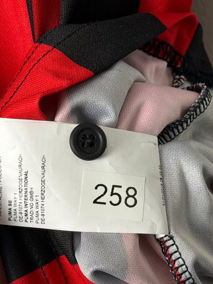 Gonzalo Higuain AC Milan 2018-19 home football shirt (L)