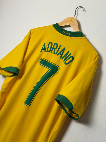 Adriano Brazil 2006 World Cup home football shirt (XL)