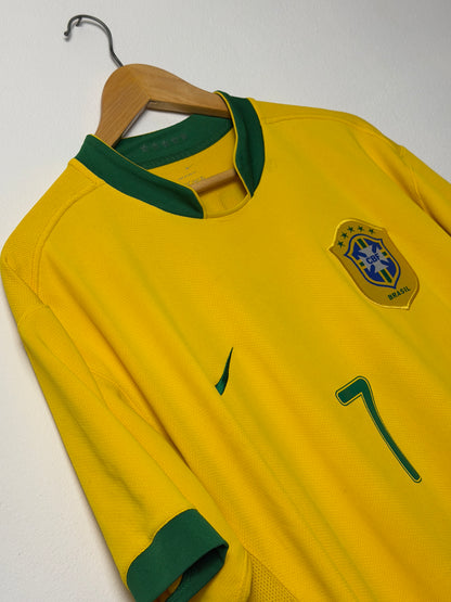 Adriano Brazil 2006 World Cup home football shirt (XL)
