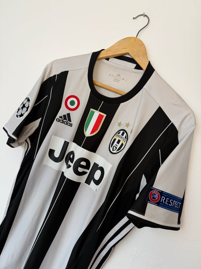 Paulo Dybala Juventus FC 2016-17 home football shirt (M)