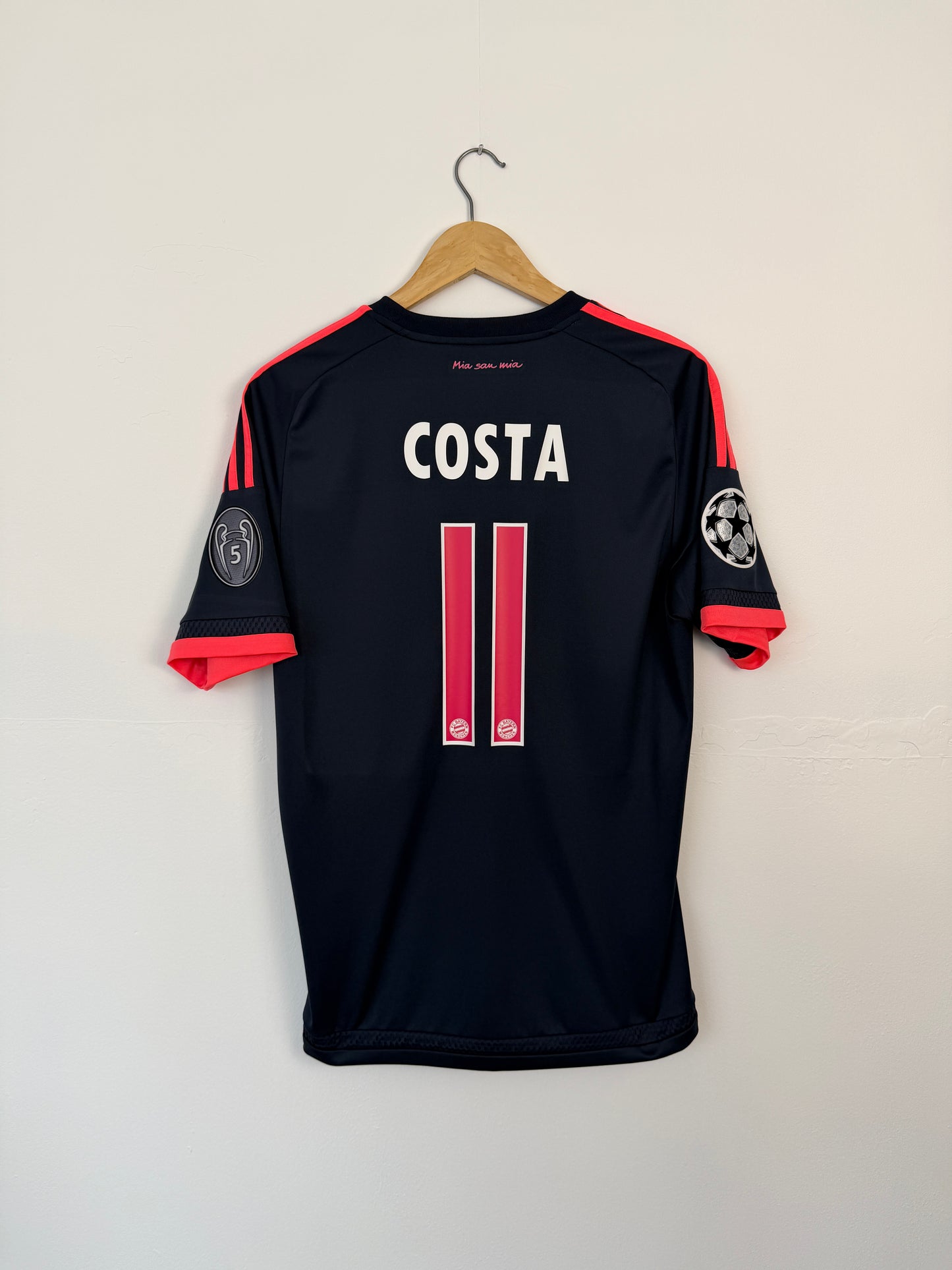Douglas Costa FC Bayern Munich 2015-16 third football shirt (M)