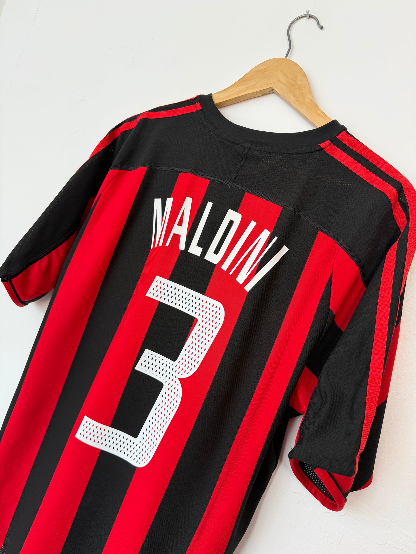 Paolo Maldini AC Milan 2003-04 home football shirt (M)