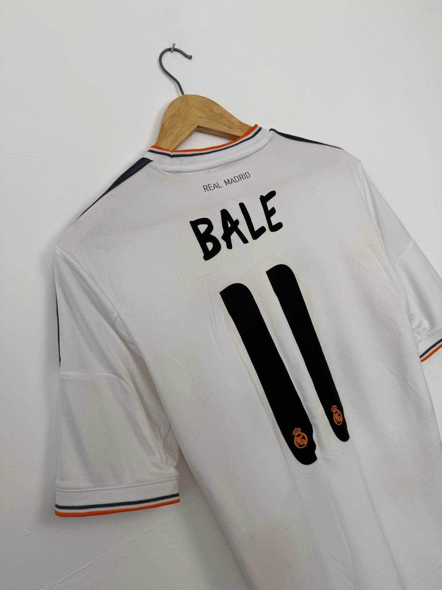Gareth Bale Real Madrid CF 2013-14 home football shirt (S)