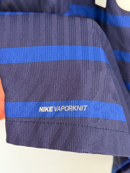 Kylian Mbappe France VAPORKNIT Euro 2020 home football shirt (M)
