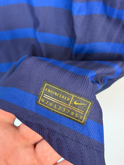 Kylian Mbappe France VAPORKNIT Euro 2020 home football shirt (M)