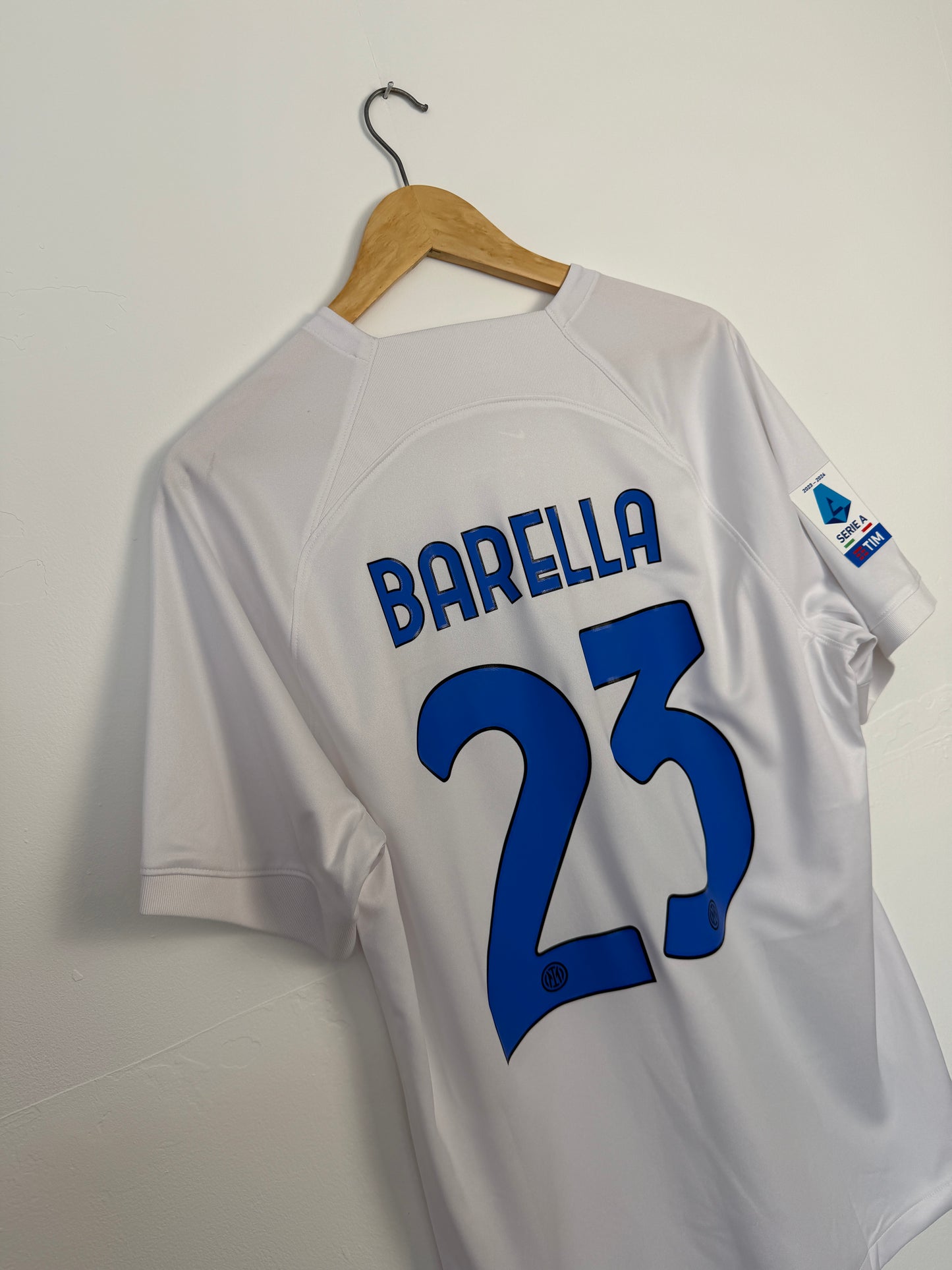 Nicolo Barella Inter Milan 2023-24 away football shirt (L)