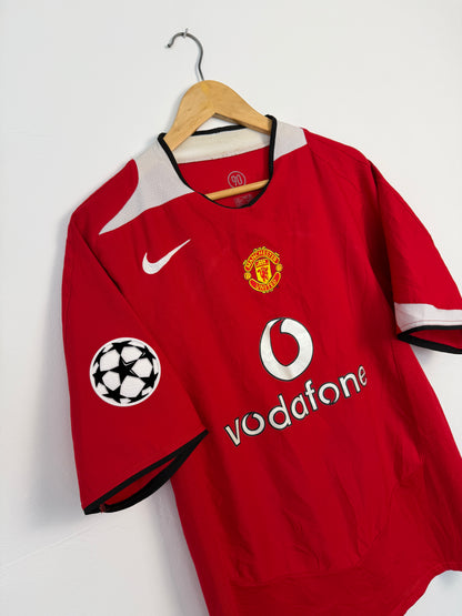 Cristiano Ronaldo Manchester United 2004-06 home football shirt (L)