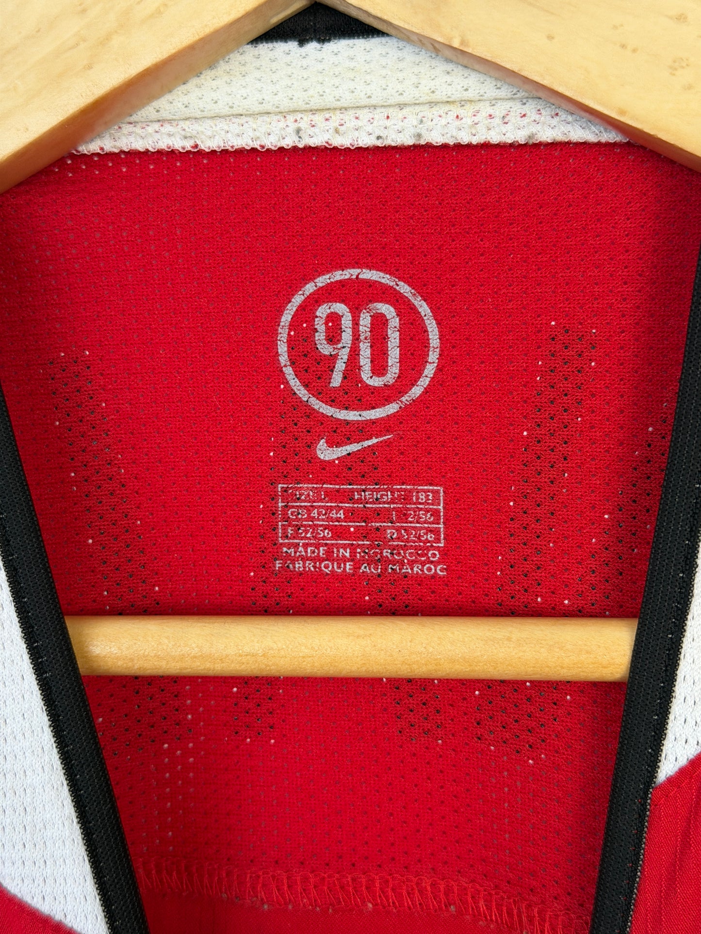 Cristiano Ronaldo Manchester United 2004-06 home football shirt (L)