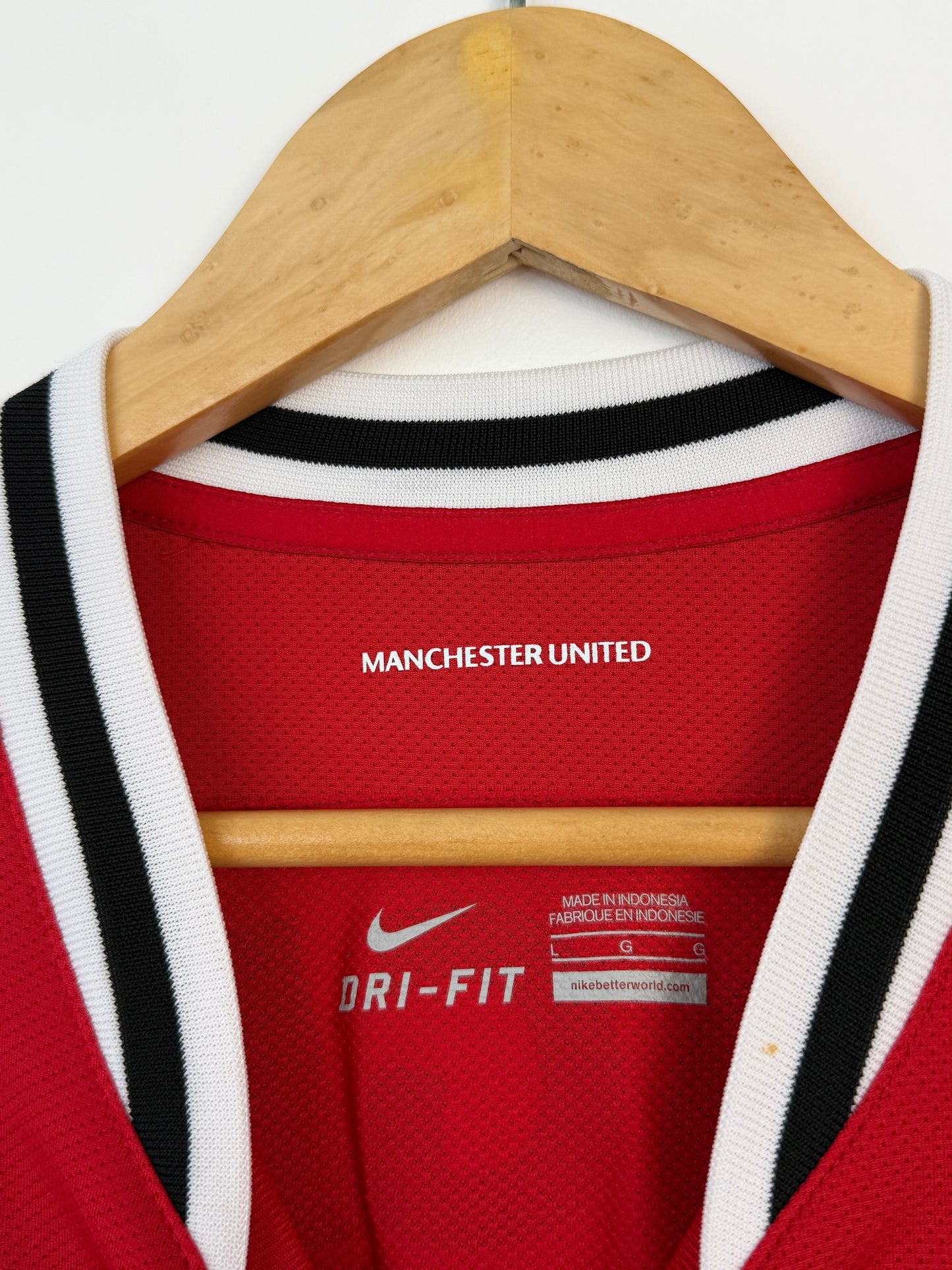 Paul Pogba Manchester United 2011-12 home football shirt (L)