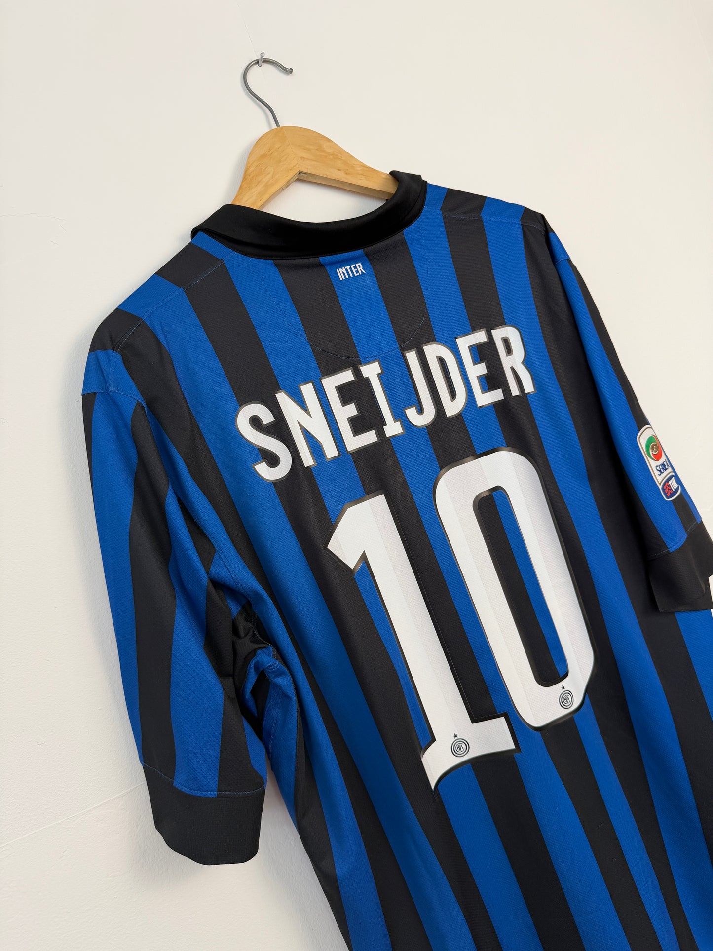 Wesley Sneijder Inter Milan 2011-12 home football shirt (XL)