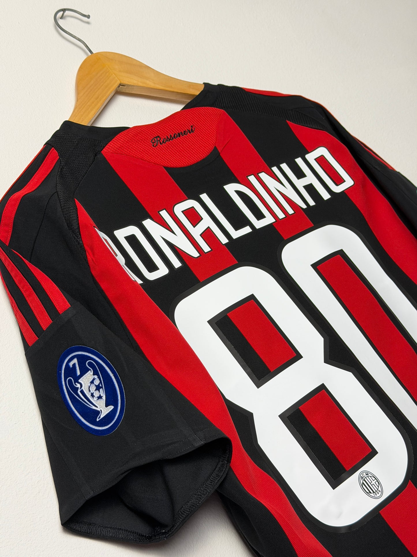 Ronaldinho AC Milan 2008-09 home football shirt (M)